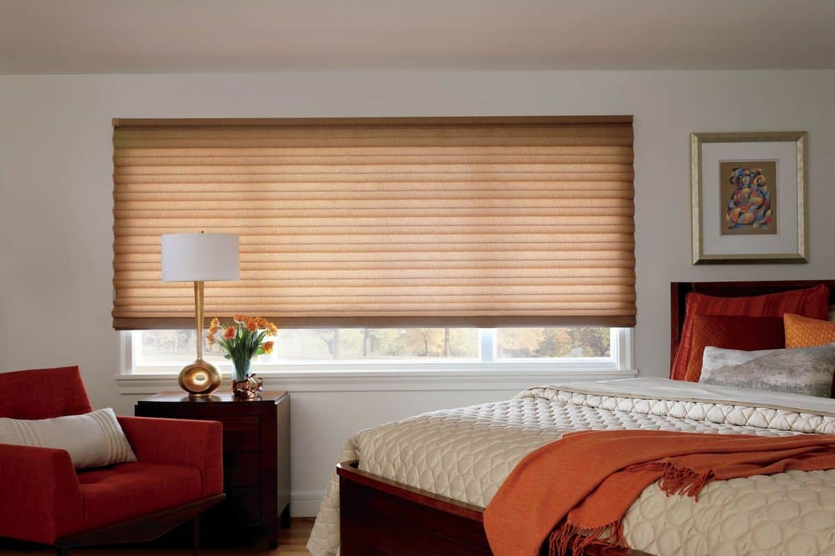 Benefits of Solera® Soft Shades to homes, Hunter Douglas Solera® Soft Shades near Youngstown, Ohio (OH)